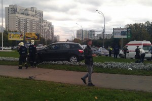 nissan москва сбил студентов